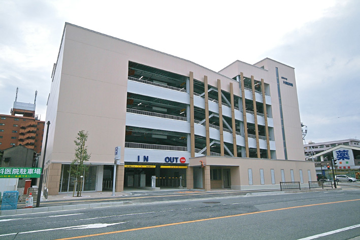 鳥取市営片原駐車場